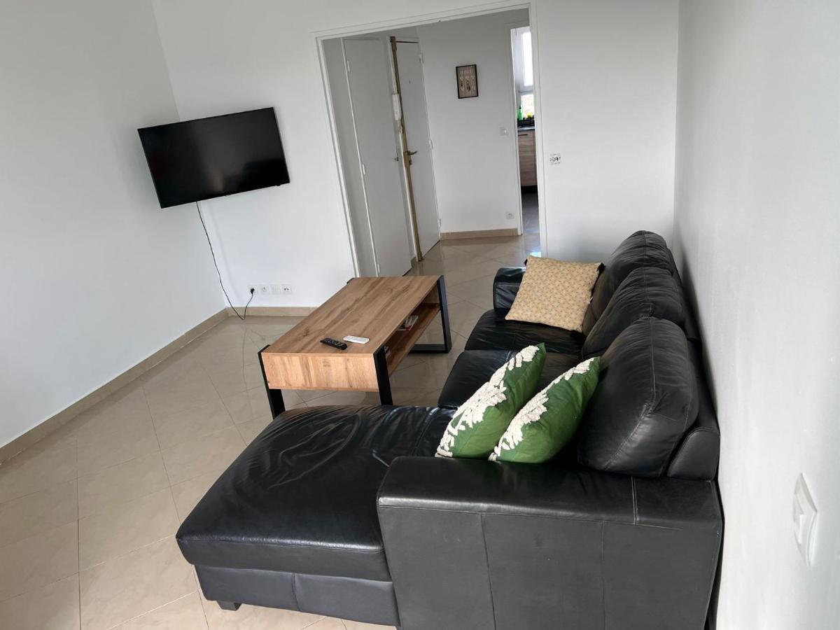 Appartement Cosy Pavillons-sous-Bois Екстериор снимка